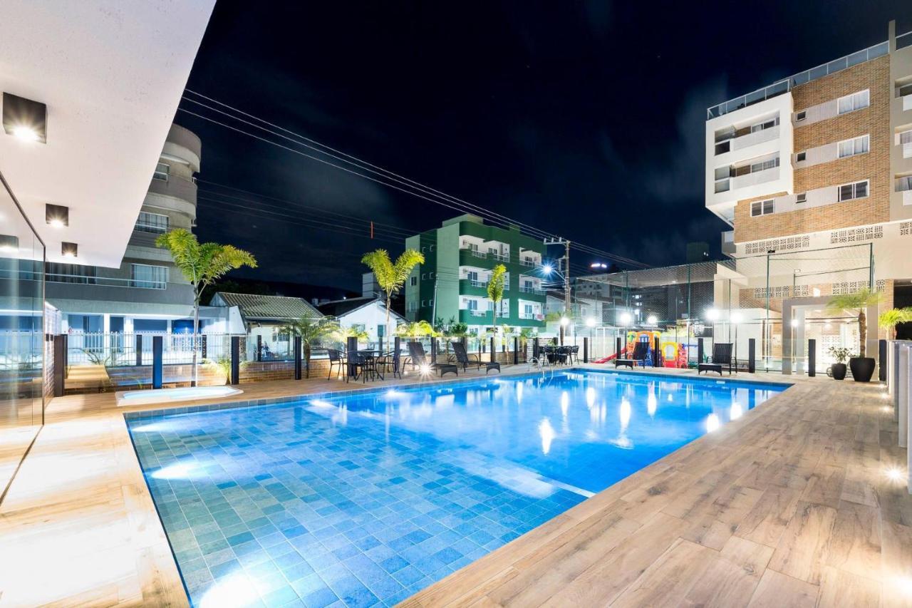 Terrazzo 602B - Cobertura Duplex A Poucos Metros Da Praia De Bombas - Condominio Com Piscina - Academia - Solario - 봄비나스 외부 사진